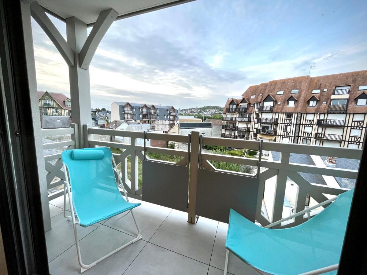 Apartmán Sejour Authentique - Balcon, Parking & Wifi Ultra-Rapide Deauville Exteriér fotografie